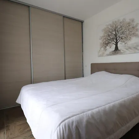 Holiday home Maison A Confort- Proche Et Aeroport- Exterieur Privatif Avec Barbecue Ajaccio (Corsica)