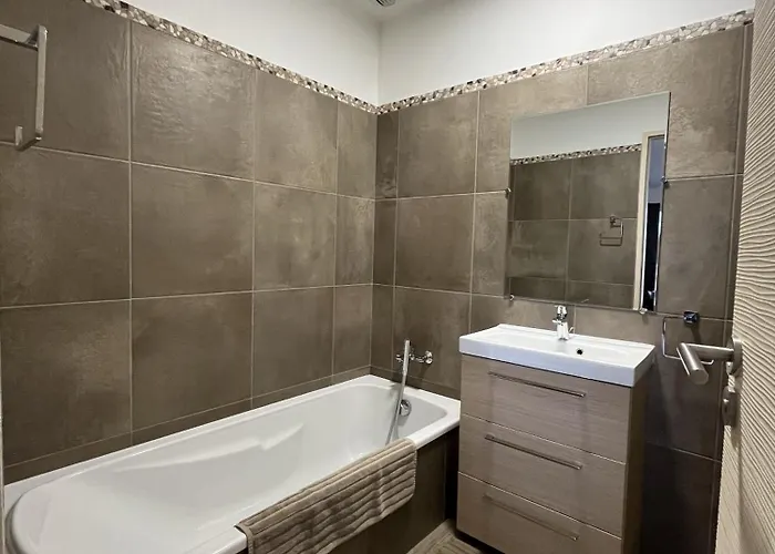 La Maison De à Ajaccio- Proche Et Aéroport- Extérieur Privatif Avec Barbecue Ajaccio (Corsica)